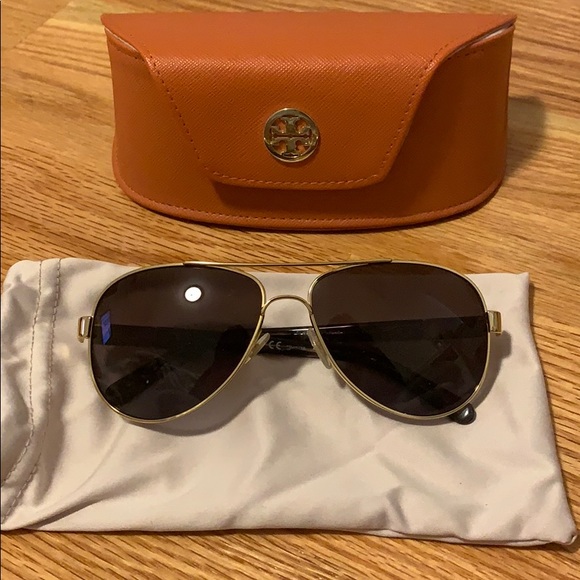 Tory Burch Accessories - Tory Burch Sunglasses NEVER WORN